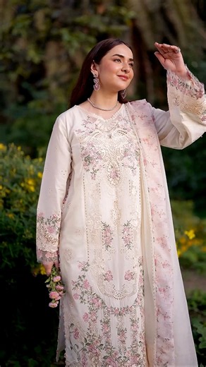 Yumna Zaidi 🌷 Latest Dress Design #yumnazaidi #upcoming #drama #collection #fashion #song #new