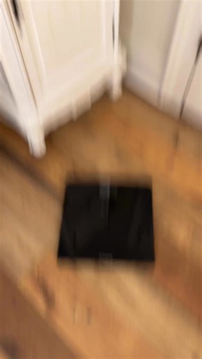 𝗗𝗮𝘆 𝟐𝟏 - 𝟏𝟎𝟎# 𝗝𝗼𝘂𝗿𝗻𝗲𝘆 𝗪𝗘𝗜𝗚𝗛 𝗜𝗡 𝗗𝗔𝗬 Only lost 1 lb. this week. 🥹 That makes 8 lbs total. 🙂 Time to up-titration. 💉 You’ll need to turn your sound on for the video to make sense. Oh, and it helps if you’ve ever watched Jaws. 📣🦈 #lindamaries100lbjourney | Linda Marie