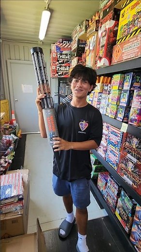 300 Shot Rotating Gatling Gun Roman Candle Firework