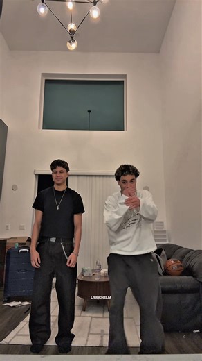 Stranger Things Dance 🕺 #strangerthings #dance