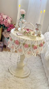 🌸 Making a crochet floral doily for my small coffee table. Yarns: lace weight Monaco Raylon, 3mm hook. Flowers: lace weight Ice yarns and Monaco 3ply, 1.25mm hook | Crafter’s Muse by Aly