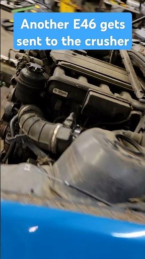 This Laguna Seca Blue BMW E46 gets stripped and sent to scrap