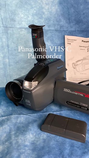 Panasonic PV-L581D Palmcorder Palmsight Camcorder Records in VHS-C Cassettes Available now, Iink in lG Bio #panasonic #palmcorder #camcorder #palmsight #retro #videocamera #vhs #vhsc #instantly35 #pvl581d