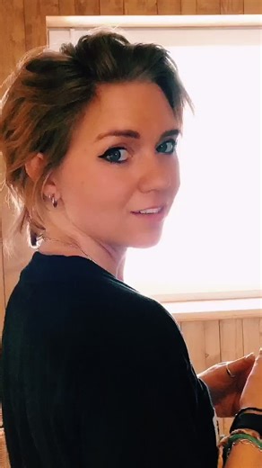 Prove for my mom who claimed „you can’t even do a ponytail anymore!“ #fu#foryouシ