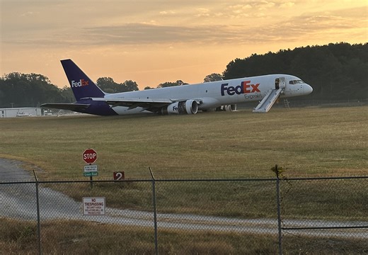 NTSB Cites Hydraulic and Electrical Failures in FedEx 757 Gear Failure | AirlineGeeks.com