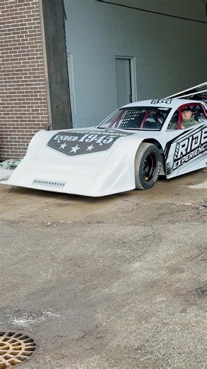 dirt late model Drive By Engine Sound Chrome & Ice Flint Michigan 2026