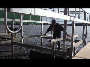 FLOE FLOAT N ROLL™ INSTALL AND REMOVAL CLIP