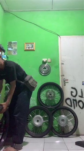 Sanca vs. Idola: Athena dan Rapid Cina