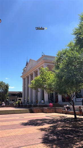 Explore Udubs University in Western Cape