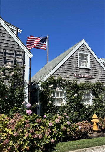 New England Summer: Nantucket, Cape Cod & Lobster Rolls