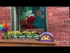 Elmo window in Sesame Street at SeaWorld Orlando
