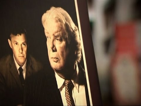 Alan Bennett - The Habit of Art (London Review of Books, 2011)