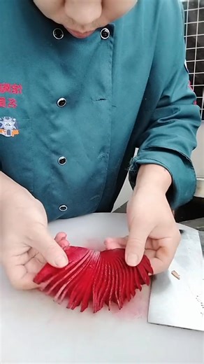 Cut the turnip and showed how long the net was made. #viralturnipcut #fantasticturnip | ZaikaZoom