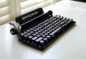 Qwerkywriter Typewriter Inspired Mechanical Keyboard (video)