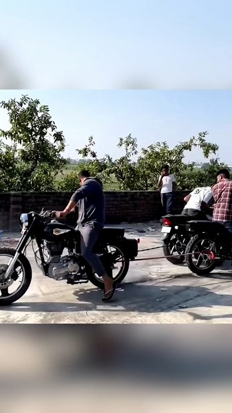 BULLET VS 2 SPLENDOR TOCHAN🤯#automobile#viral#shorts