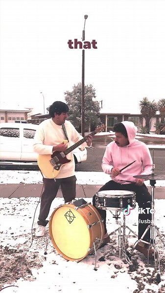 Reconnect with Friends: Planning a Casual Hangout