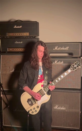Billion Dollar Babies - Alice Cooper (Guitar Cover)