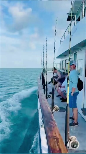 8.3K views · 186 reactions | COME RIDE THE FISHMONSTER MAX WITH FISHMONSTER! #KEYWESTPARTYBOAT | FishMonster Key West | Facebook