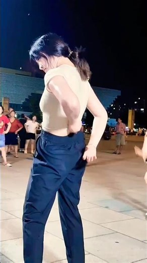 People Stopped Watching When She Did This Move 😱🔥 | Viral Dance #shorts #trending #dance