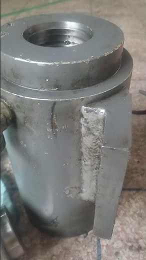 Réparation vérin hydraulique chengement les joints racleur