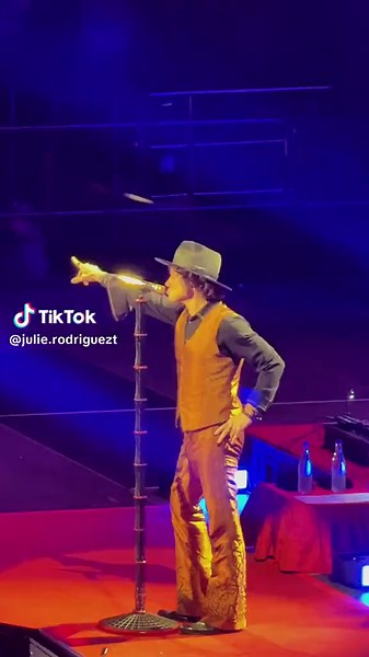 Concierto Enrique Bunbury - Huracán Ambulante Tour - Movistar Arena - 28 de junio 2025 #Bunbury #huracanambulantetour2025 #conciertos2025