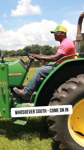 🎶 Nothing like Big Mike singin’ on a John Deere! 🚜🔥 #WhosoeverSouth #CountryRap #JohnDeere #Country #Georgia | Whosoever South