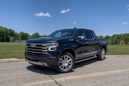 Is the 2022 Chevrolet Silverado 1500 High Country a Good Truck? 4 Pros and 4 Cons | Cars.com