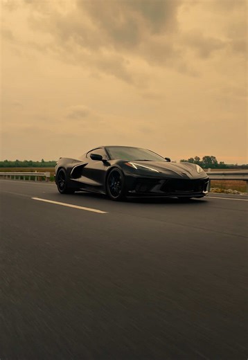 On the way to gotham city 🦇 . . . #batmobile #corvettec8 #corvette #chevycorvette