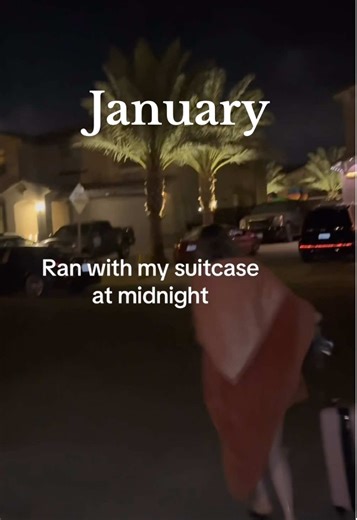 January to December🫶🏻 - running with a suitcase works 😭🏃‍♀️ #2025recap #Travel #newyearsresolutions #2026 #PauTorres