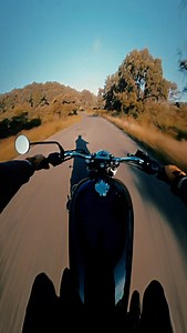 🌲🏍️💨 🏁 #RoyalEnfield | 🏍️ #interceptor650 | #jaliscomexico 🇲🇽 | #gopromx 🎥 | . . . . . #motoCDMX #bikelife #royalenfieldmexico #royalenfieldriders #royalenfieldtequila #royalenfieldlovers #motosmexico #motorcycleadventures #paseoenmoto #continentalgt650 #motorcyclesound #motociclista #triumphmotorcycles #guadalajarafotos #motosgdl #royalbikes #motorcycleride #classicbike #tripmachine #rider #motorcycletherapy #triumphmotorcycles #djimic2 #motorbike #royalenfieldgdl #motoheritage | Ivan H