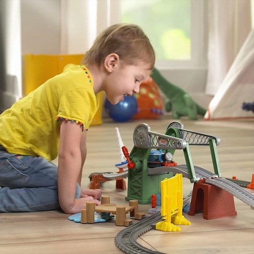 Thomas & Friends - Bridge Lift Thomas & Skiff - Mainan Kereta Anak