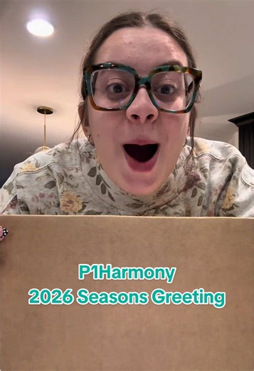 Unboxing P1Harmony's 2026 Seasons Greetings from Hello82