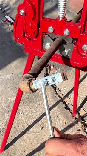 All-Purpose Tap Tool Extractor for Broken Valve Threads