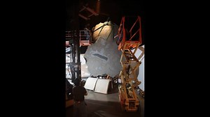 Do you have what it takes to move 1,800 lbs of fossilized marine echinoderm? This ancient sea lily is an astounding 17 feet tall and dwarfs many of the dinos it surrounds. We captured the installation of our giant crinoid, and you can see the final product in our paleontology hall now! | Houston Museum of Natural Science