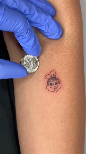 i ❤️ micro tattoos #tattooartist #tinytattoo #fyyyypppppp #fineline