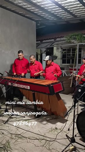 Minimix Cumbias: Sonora Sanjorgeña en San Esteban Chiquimula