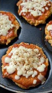 High-Protein Chicken Pizza | No Maida