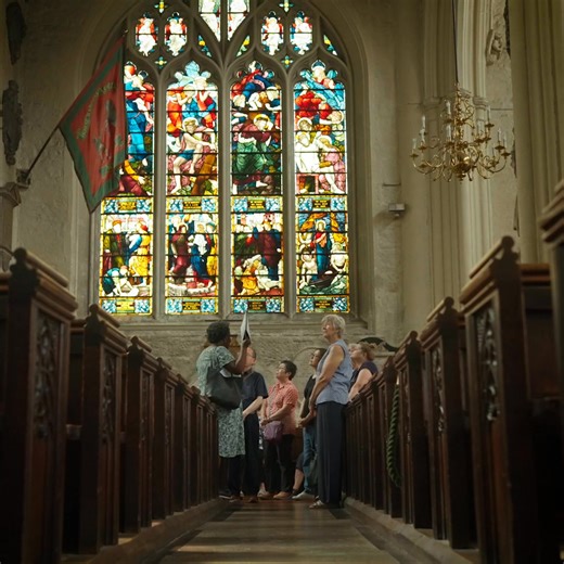 Spark your curiosity with carefully curated tours and expert-led talks at Westminster Abbey. | Westminster Abbey