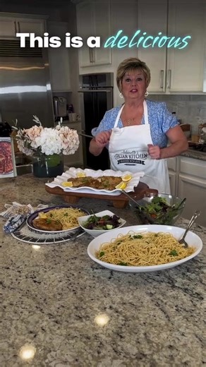 Hello, my friends! 💕 Today I want to share a little secret for feeding your family delicious, healthy, and budget-friendly Italian meals — all for just about $25! Yes, you heard me right. I’ve just whipped up a wonderful feast: flavorful aglio olio pasta made with fresh garlic, a crisp Italian salad, and moist, breaded flounder fillets. This is what family dinners are all about — satisfying, nourishing, and oh-so tasty. And the best part? You can make this entire meal for four or five people wi