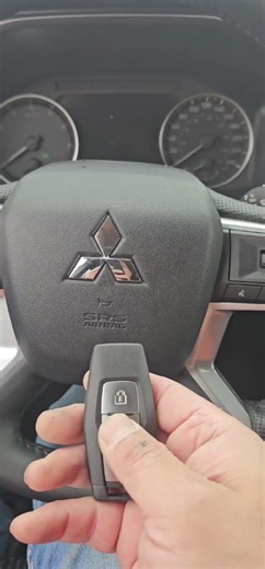 Key all lost. 2025 Mitsubishi Outlander key fob programming. Toronto GTA. #carkeyreplacement #carkey