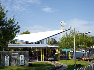 Park History Timeline | Six Flags Fiesta Texas - SFFT Source