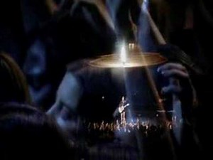 HILLSONG-SAVIOR KING (live)