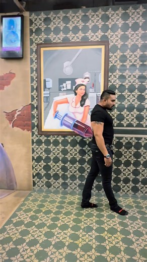 Arif Shaikh on Instagram: "Dekho na gyssssss 😜😜😜 #arifprince7 #reelsinstagram #reelitfeelit"