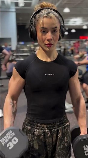 How's She So Shredded During A Bulk?? | Latina Muscle Mommy Ruby Rivera