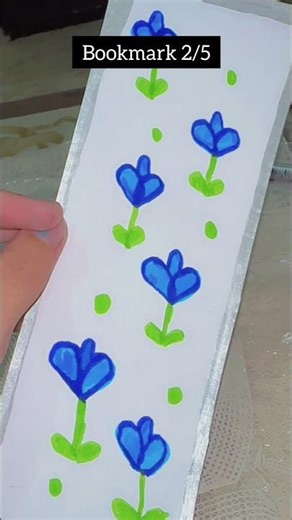 how to make an easy bookmark 2/5