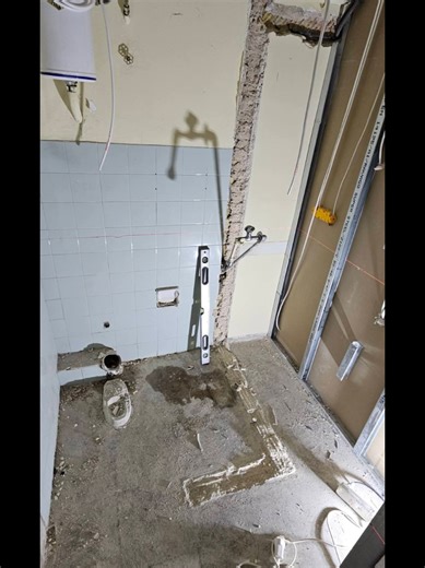 Τα μεγάλα έργα τα τελειώνουμε γρήγορα, στα μικρά κολλάμε μου φαίνεται,😉 #υδραυλικα #working #slow #and #never #getting #the #job #done#nevergiveup #forever #plumbing