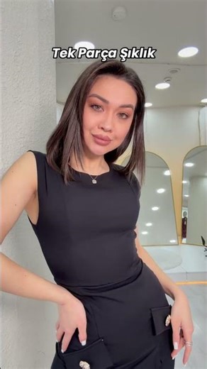 Düğme Detaylı Kalem Midi Elbise