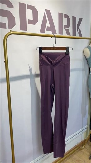 Purple Twist Waist Leggings #fitness #fashion #gym #gymmotivation