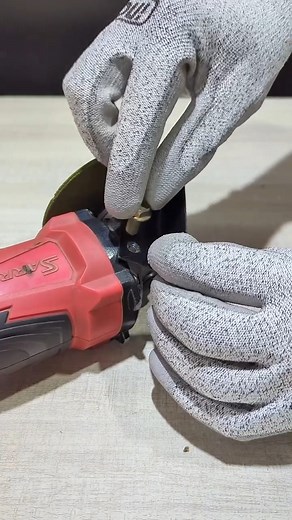 2K views | How To Sharpen Drill Bit By Attaching A Die To An Angle Grinder  #tooltips #tipsandtricks #tipsandtricks | Mr mrsuny | Facebook