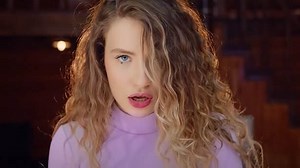 Irmak Arıcı 'Yağmurum Ol'larla yoluna devam etmeli